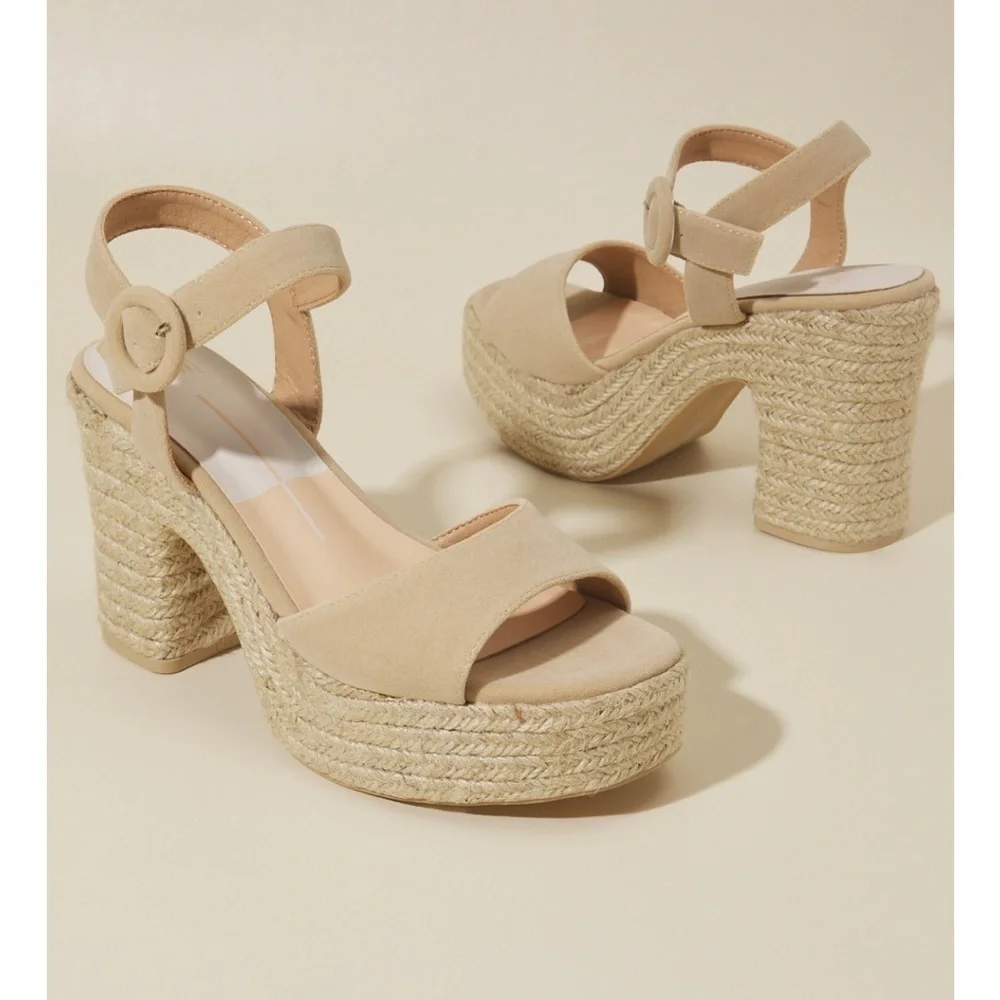 Altar’d State New with Tags Jana Platform Heels